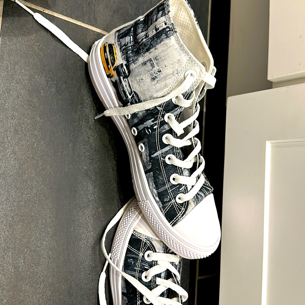 RAAD high tops woman’s 8 men’s 6.5